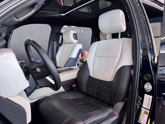 TOYOTA TUNDRA 3.5 V6 i-FORCE MAX HYBRID 1794 EDITION 4WD AUTOMÁTICO